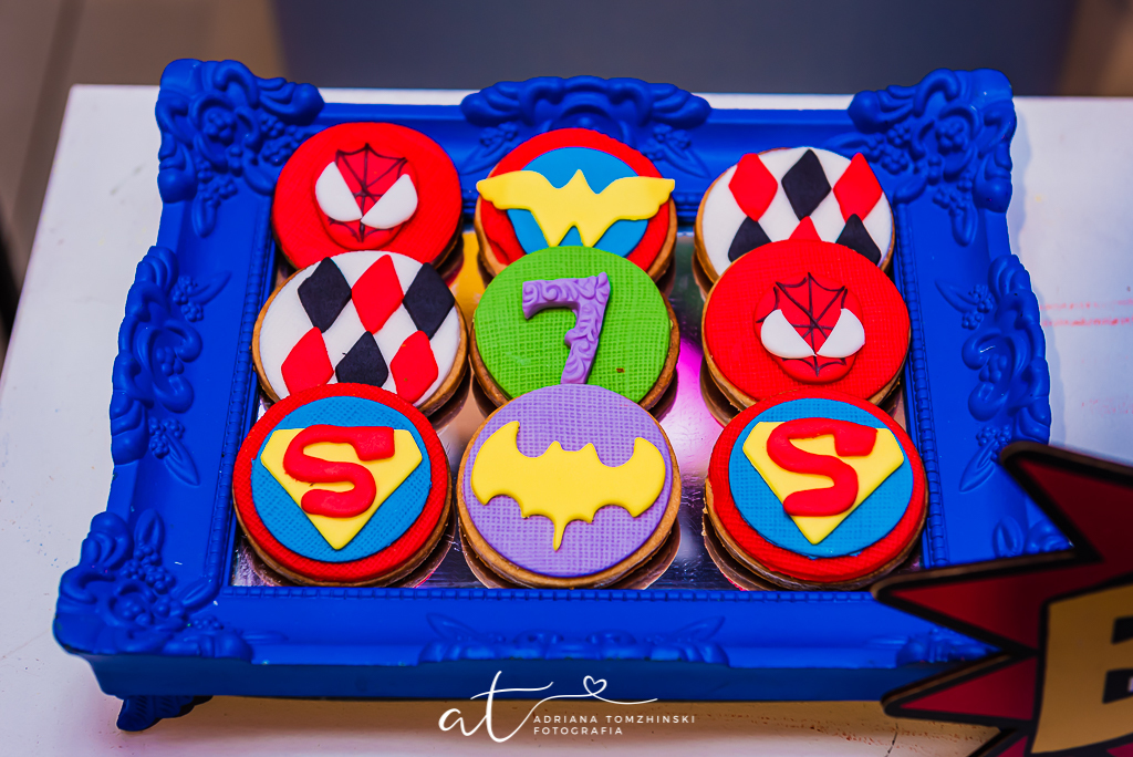 fotografia-festa-infantil-rj, tema-heroinas-e-vilas, fotografia-de-familia, adriana-tomzhinski-fotografia, foto-aniversario-infantil, fotografo-aniversario-infantil, casa-de-festas-espoleta-botafogo-rj