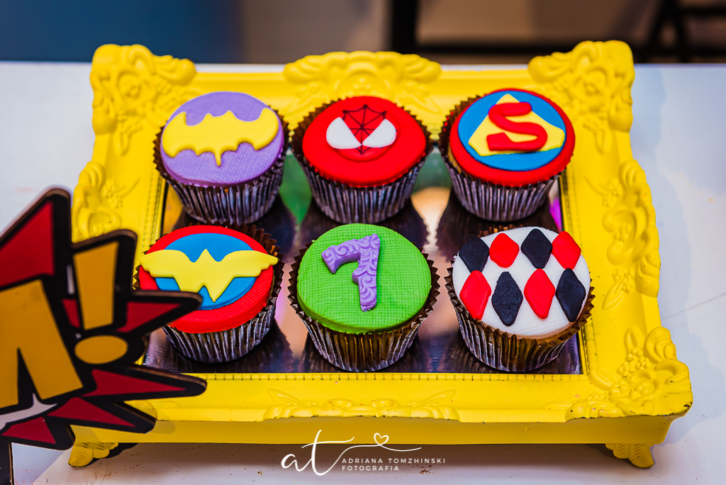 fotografia-festa-infantil-rj, tema-heroinas-e-vilas, fotografia-de-familia, adriana-tomzhinski-fotografia, foto-aniversario-infantil, fotografo-aniversario-infantil, casa-de-festas-espoleta-botafogo-rj