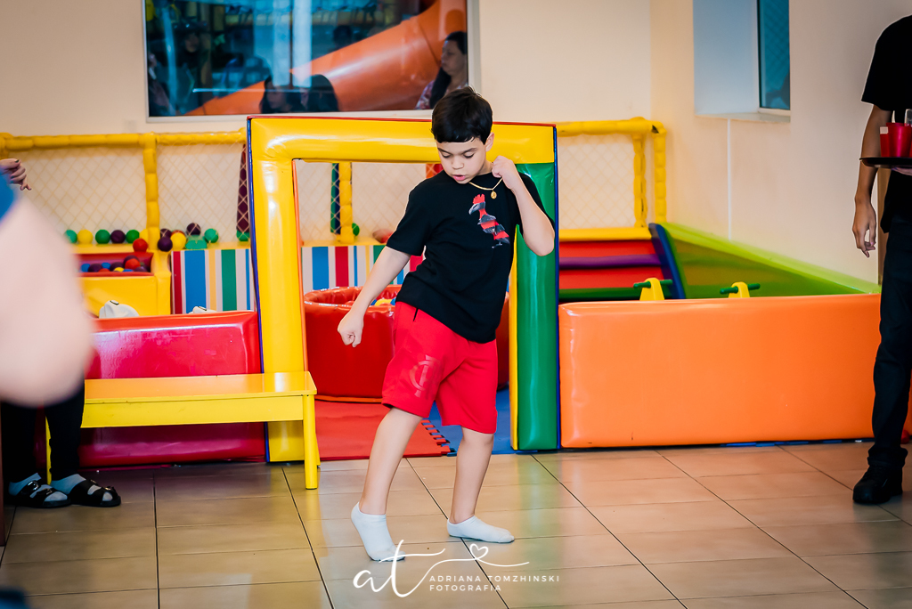 fotografia-festa-infantil-rj, tema-conmebol-libertadores, fotografia-de-familia, adriana-tomzhinski-fotografia, foto-aniversario-infantil, fotografo-aniversario-infantil, casa-de-festas-imaginarte-copacabana-rj