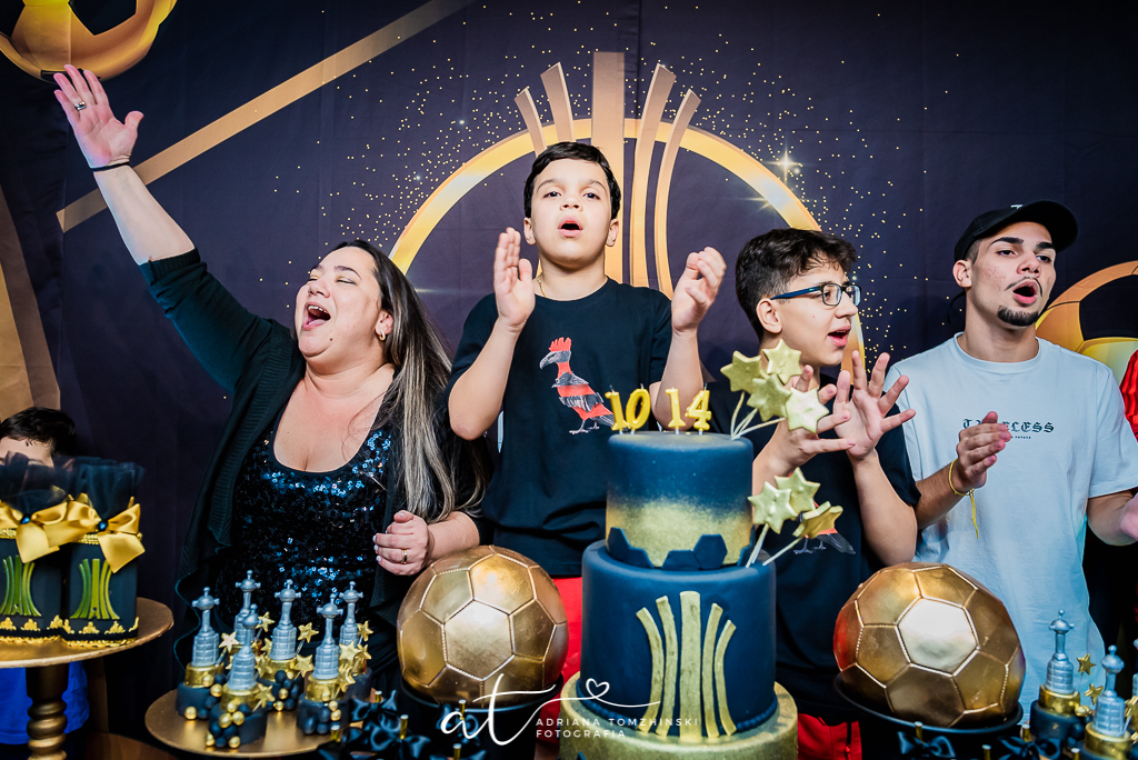 fotografia-festa-infantil-rj, tema-conmebol-libertadores, fotografia-de-familia, adriana-tomzhinski-fotografia, foto-aniversario-infantil, fotografo-aniversario-infantil, casa-de-festas-imaginarte-copacabana-rj