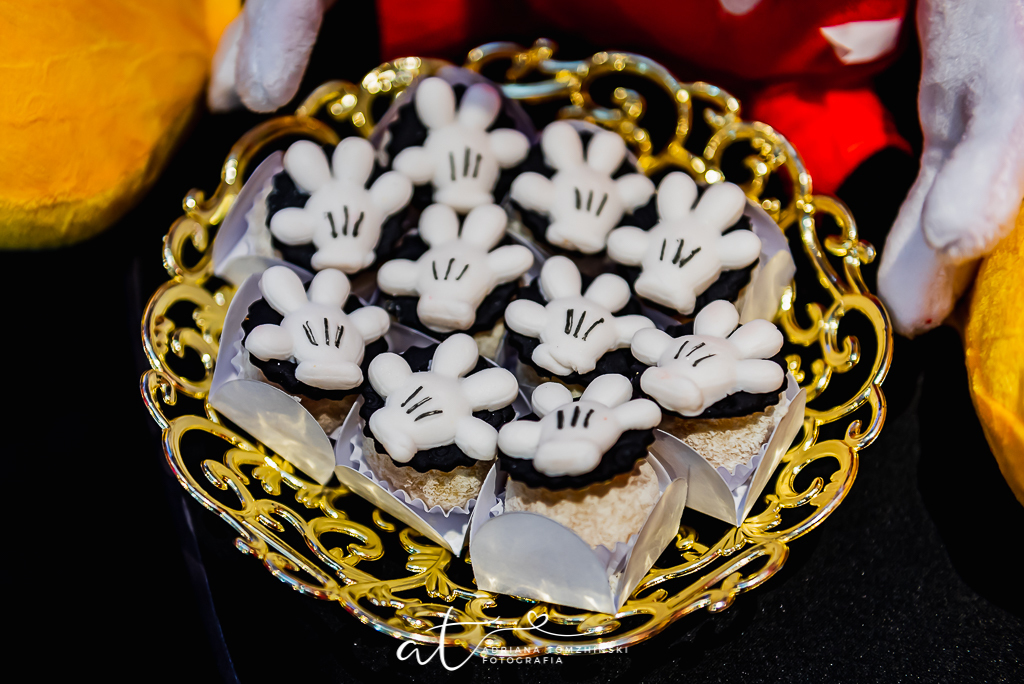 fotografia-festa-infantil-rj, tema-disney-mickey-minnie, fotografia-de-familia, adriana-tomzhinski-fotografia, foto-aniversario-infantil, fotografo-aniversario-infantil, casa-de-festas-tatibitati-engenho-de-dentro