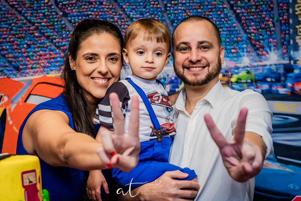 fotografia-festa-infantil-rj, tema-carros, fotografia-de-familia, adriana-tomzhinski-fotografia, foto-aniversario-infantil, fotografo-aniversario-infantil, casa-de-festas-imaginarte-copacabana
