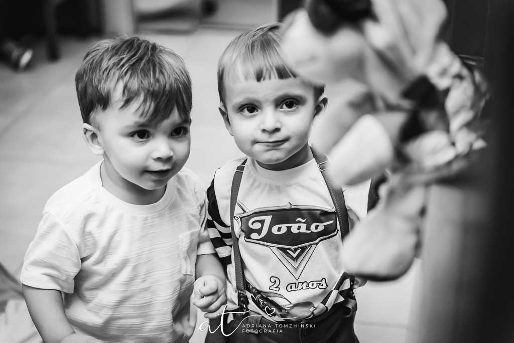 fotografia-festa-infantil-rj, tema-carros, fotografia-de-familia, adriana-tomzhinski-fotografia, foto-aniversario-infantil, fotografo-aniversario-infantil, casa-de-festas-imaginarte-copacabana