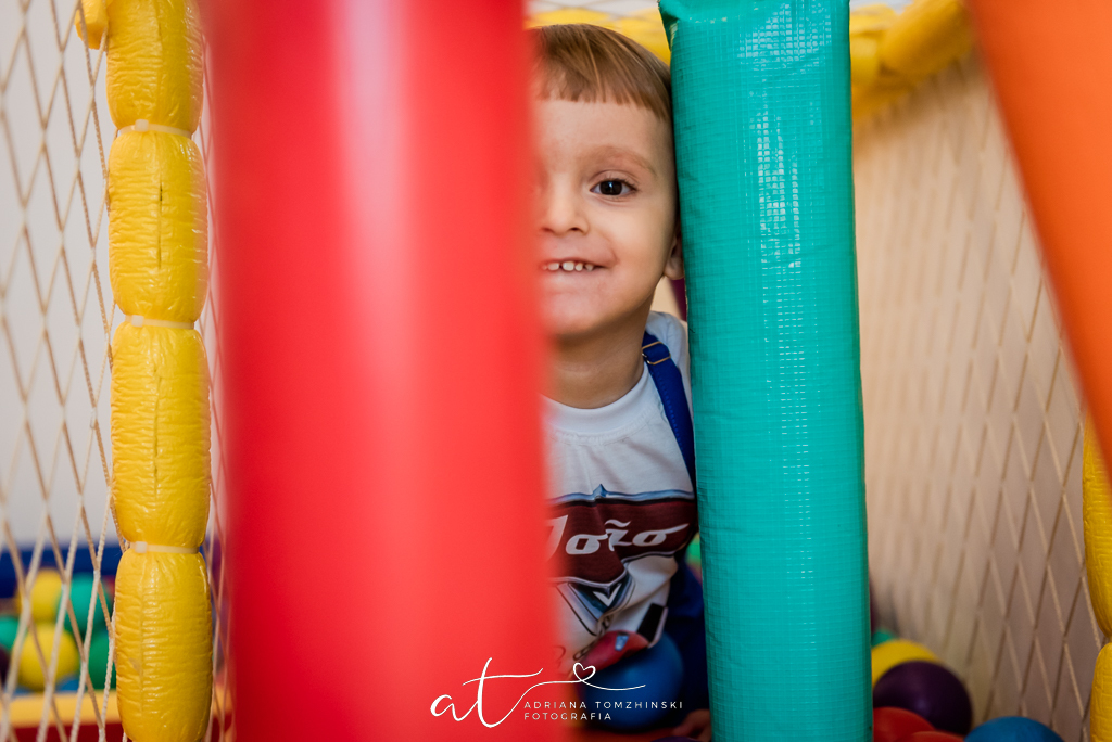 fotografia-festa-infantil-rj, tema-carros, fotografia-de-familia, adriana-tomzhinski-fotografia, foto-aniversario-infantil, fotografo-aniversario-infantil, casa-de-festas-imaginarte-copacabana