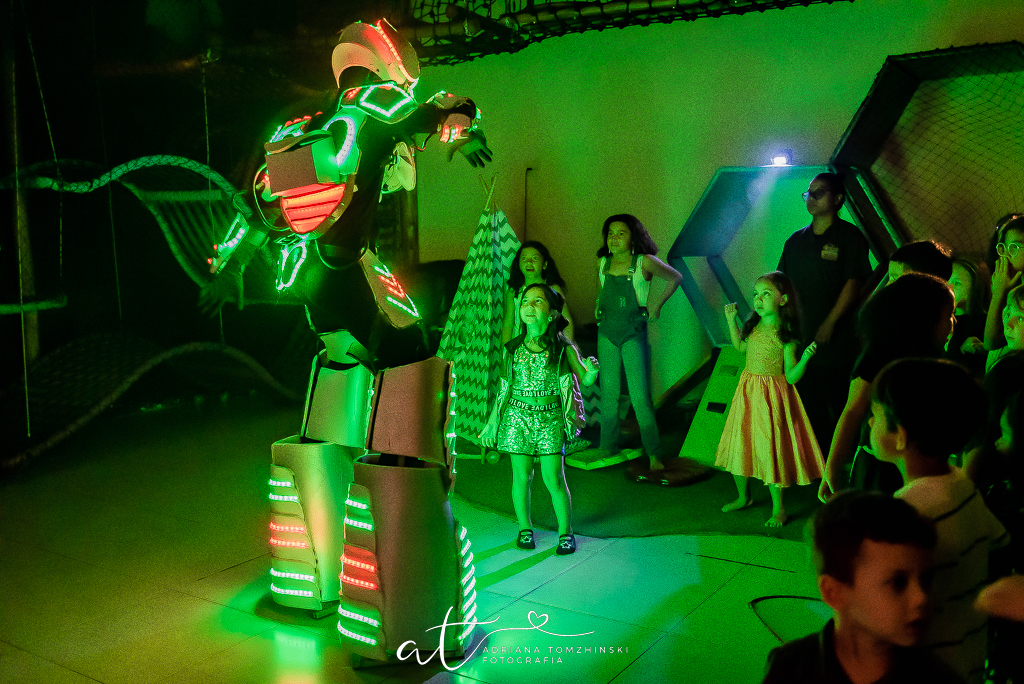 fotografia-festa-infantil-rj, tema-toca-life-world, fotografia-de-familia, adriana-tomzhinski-fotografia, foto-aniversario-infantil, fotografo-aniversario-infantil, casa-de-festas-quintal-tijuca