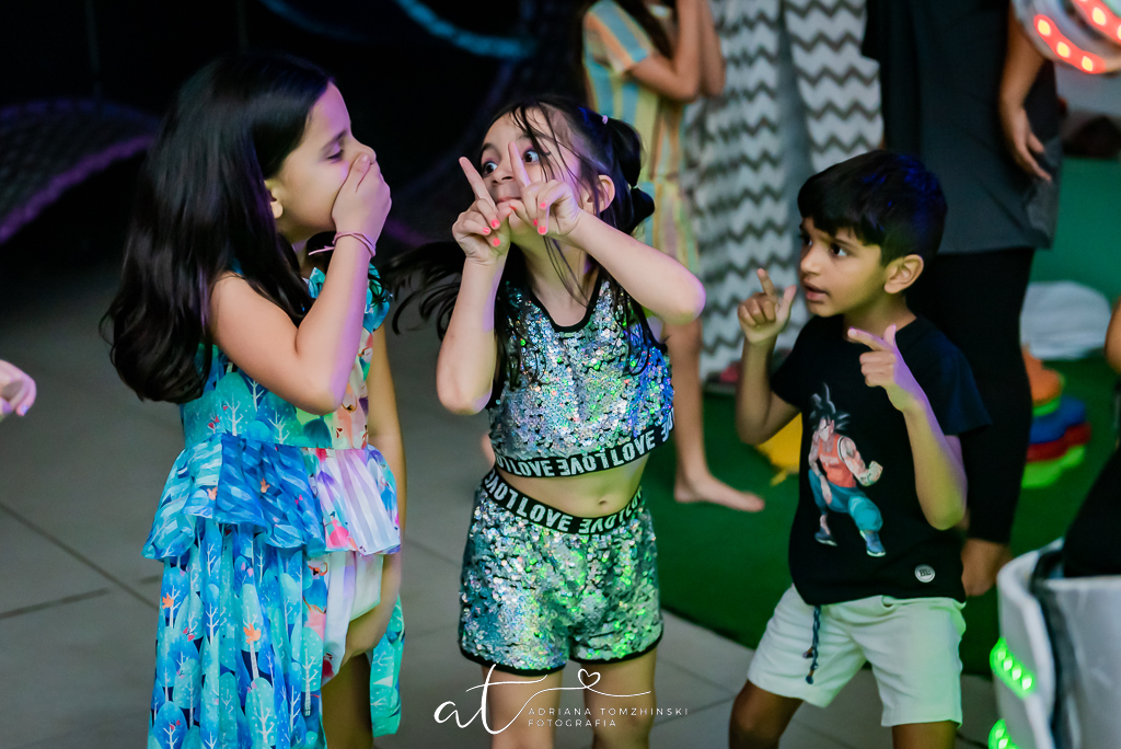 fotografia-festa-infantil-rj, tema-toca-life-world, fotografia-de-familia, adriana-tomzhinski-fotografia, foto-aniversario-infantil, fotografo-aniversario-infantil, casa-de-festas-quintal-tijuca