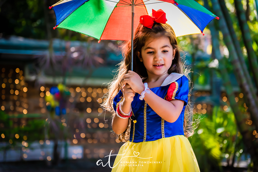 fotografia-festa-infantil-rj, fotografia-de-familia, adriana-tomzhinski-fotografia, foto-aniversario-infantil, fotografo-aniversario-infantil, casa-de-festas-espaco-jardins-verdes-jacarepagua, tema-branca-de-neve