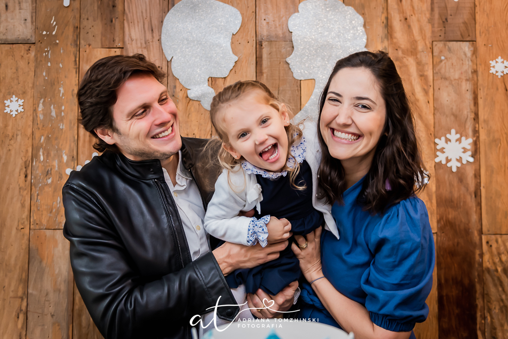 fotografia-festa-infantil-rj, fotografia-de-familia, adriana-tomzhinski-fotografia, foto-aniversario-infantil, fotografo-aniversario-infantil, casa-de-festas-quintal-botofogo, tema-frozen