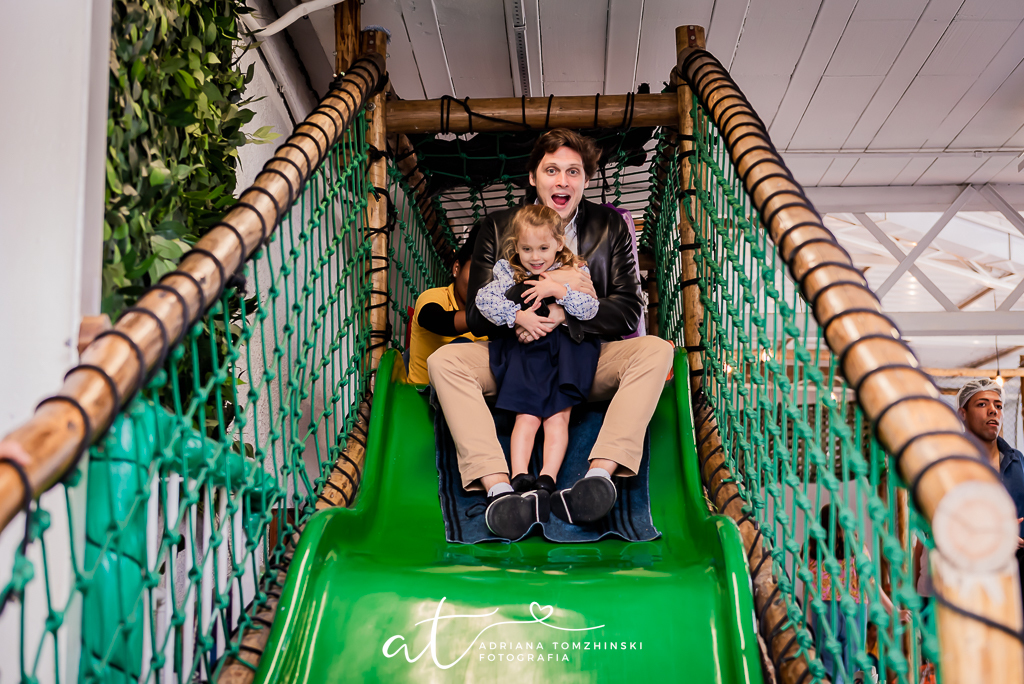 fotografia-festa-infantil-rj, fotografia-de-familia, adriana-tomzhinski-fotografia, foto-aniversario-infantil, fotografo-aniversario-infantil, casa-de-festas-quintal-botofogo, tema-frozen