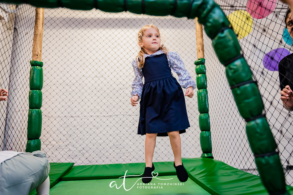 fotografia-festa-infantil-rj, fotografia-de-familia, adriana-tomzhinski-fotografia, foto-aniversario-infantil, fotografo-aniversario-infantil, casa-de-festas-quintal-botofogo, tema-frozen