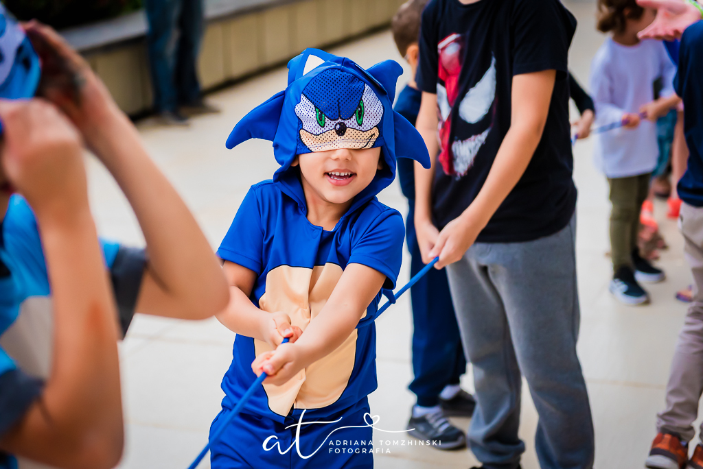 fotografia-festa-infantil-rj, fotografia-de-familia, adriana-tomzhinski-fotografia, foto-aniversario-infantil, fotografo-aniversario-infantil, festa-no-play-tijuca, tema-sonic