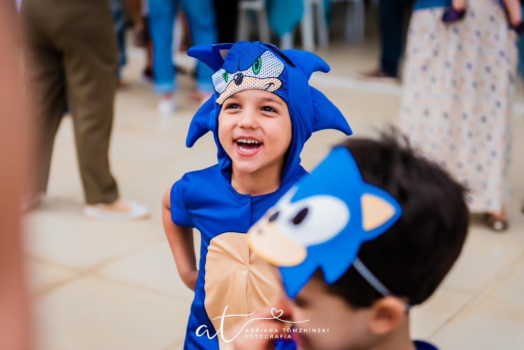 fotografia-festa-infantil-rj, fotografia-de-familia, adriana-tomzhinski-fotografia, foto-aniversario-infantil, fotografo-aniversario-infantil, festa-no-play-tijuca, tema-sonic