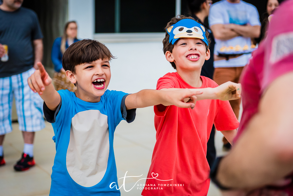 fotografia-festa-infantil-rj, fotografia-de-familia, adriana-tomzhinski-fotografia, foto-aniversario-infantil, fotografo-aniversario-infantil, festa-no-play-tijuca, tema-sonic