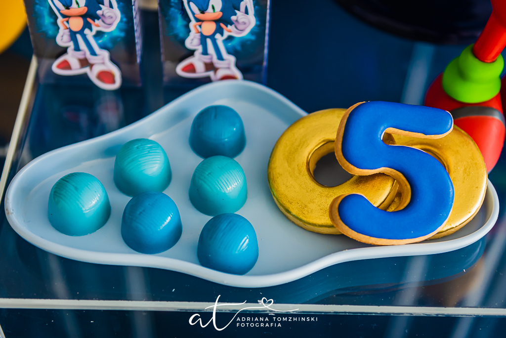 fotografia-festa-infantil-rj, fotografia-de-familia, adriana-tomzhinski-fotografia, foto-aniversario-infantil, fotografo-aniversario-infantil, festa-no-play-tijuca, tema-sonic