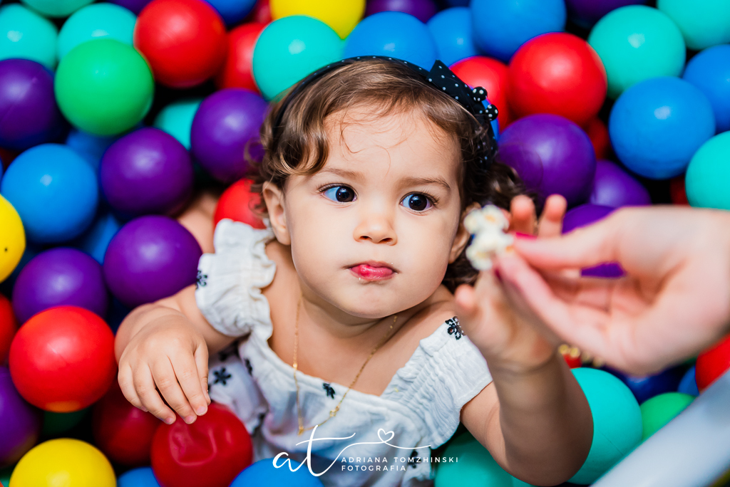 fotografia-festa-infantil-rj, fotografia-de-familia, adriana-tomzhinski-fotografia, foto-aniversario-infantil, fotografo-aniversario-infantil, casa-de-festas-imaginarte-copacabana, tema-minnie-rosa