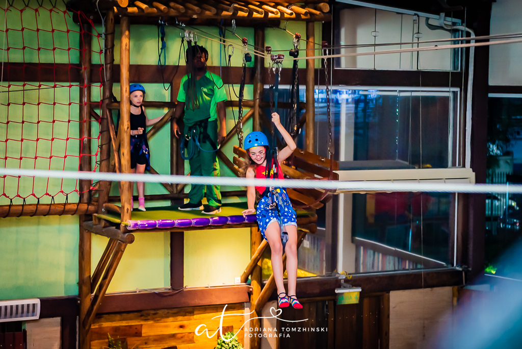 fotografia-festa-infantil-rj, fotografia-de-familia, adriana-tomzhinski-fotografia, foto-aniversario-infantil, fotografo-aniversario-infantil, casa-de-festas-espaco-eco-botafogo, tema-super-herois