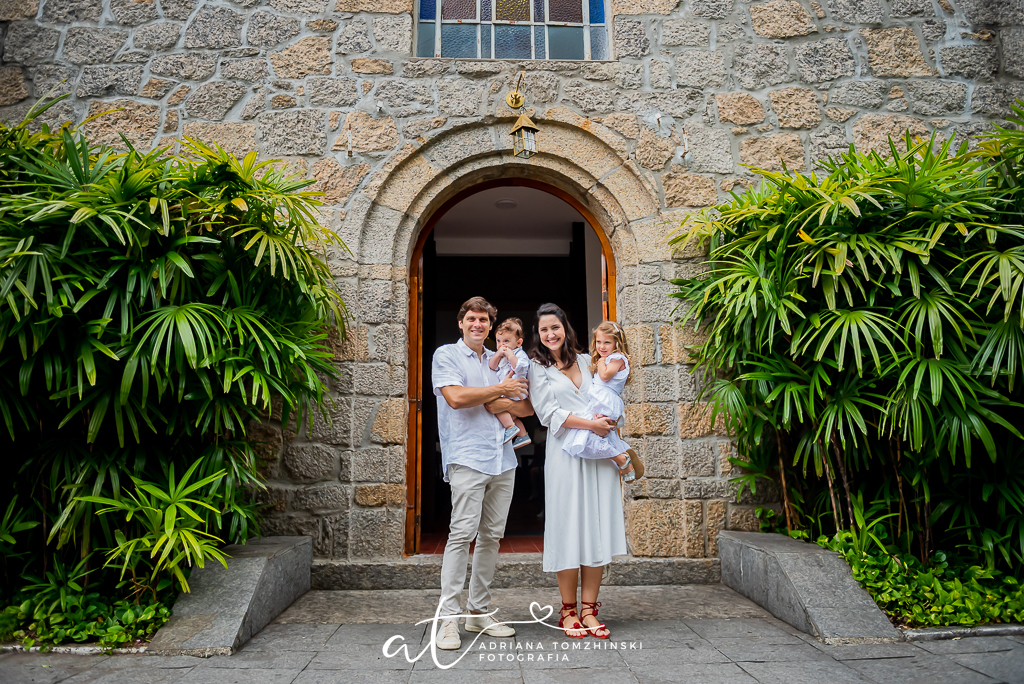 fotografia-festa-infantil-rj, fotografia-de-familia, adriana-tomzhinski-fotografia, foto-aniversario-infantil, fotografo-aniversario-infantil, fotografia-de-batizado, foto-batismo, capela-santa-ignez-gavea