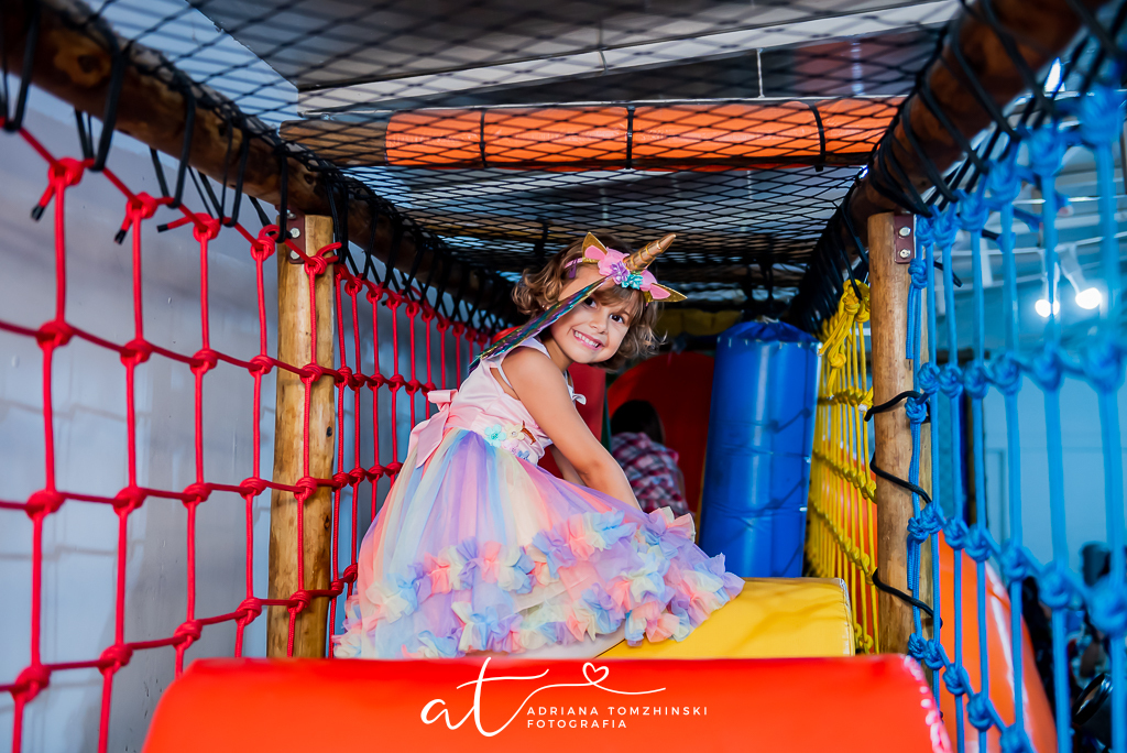 fotografia-festa-infantil-rj, fotografia-de-familia, adriana-tomzhinski-fotografia, foto-aniversario-infantil, fotografo-aniversario-infantil, casa-de-festas-imaginarte-copacabana, tema-unicornio