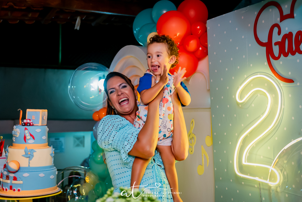 fotografia-festa-infantil-rj, fotografia-de-familia, adriana-tomzhinski-fotografia, foto-aniversario-infantil, fotografo-aniversario-infantil, clube-gurilandia-botafogo, tema-brinquedos