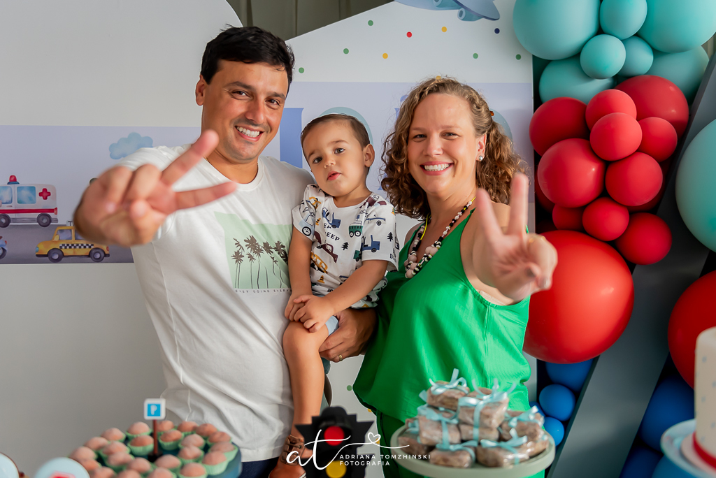 fotografia-festa-infantil-rj, fotografia-de-familia, adriana-tomzhinski-fotografia, foto-aniversario-infantil, fotografo-aniversario-infantil, festa-no-play-tijuca, tema-carrinhos-e-avioes