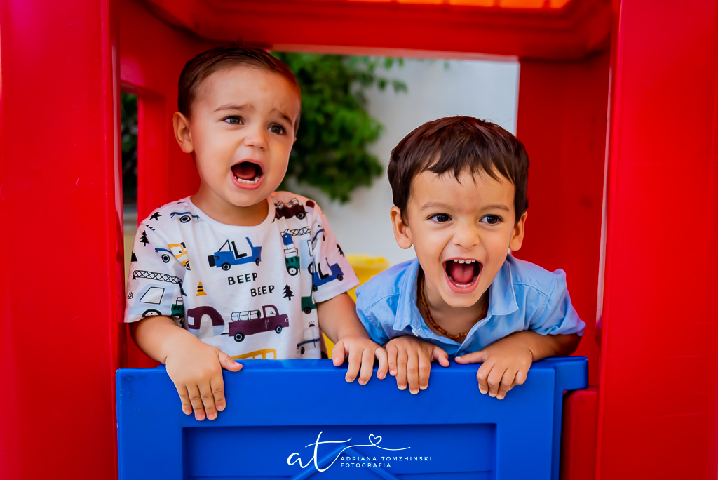fotografia-festa-infantil-rj, fotografia-de-familia, adriana-tomzhinski-fotografia, foto-aniversario-infantil, fotografo-aniversario-infantil, festa-no-play-tijuca, tema-carrinhos-e-avioes