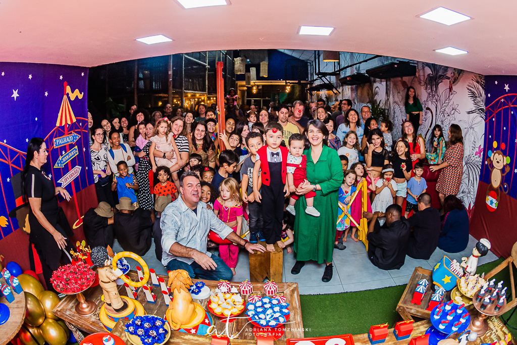 fotografia-festa-infantil-rj, fotografia-de-familia, adriana-tomzhinski-fotografia, foto-aniversario-infantil, fotografo-aniversario-infantil, casa-de-festas-espaco-baoba-tijuca, tema-circo