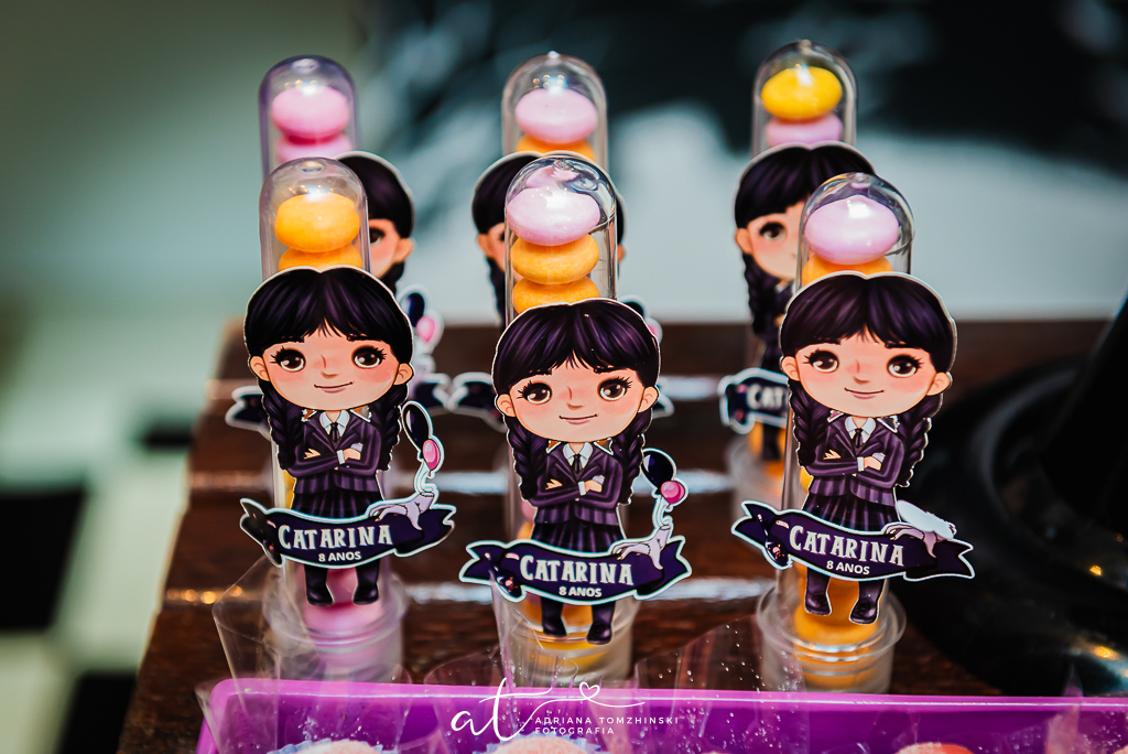 fotografia-festa-infantil-rj, fotografia-de-familia, adriana-tomzhinski-fotografia, foto-aniversario-infantil, fotografo-aniversario-infantil, clube-piraque-lagoa, tema-wandinha