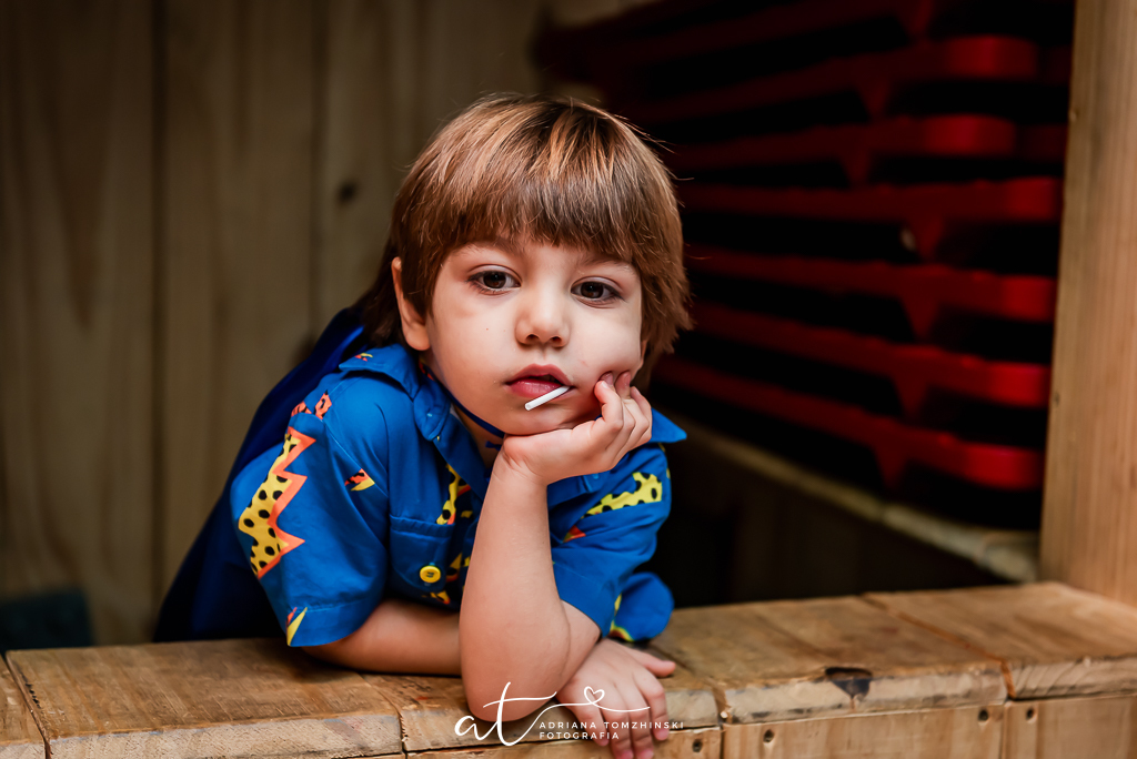 fotografia-festa-infantil-rj, fotografia-de-familia, adriana-tomzhinski-fotografia, foto-aniversario-infantil, fotografo-aniversario-infantil, casa-de-festas-espoleta, tema-homem-aranha-no-aranhaverso