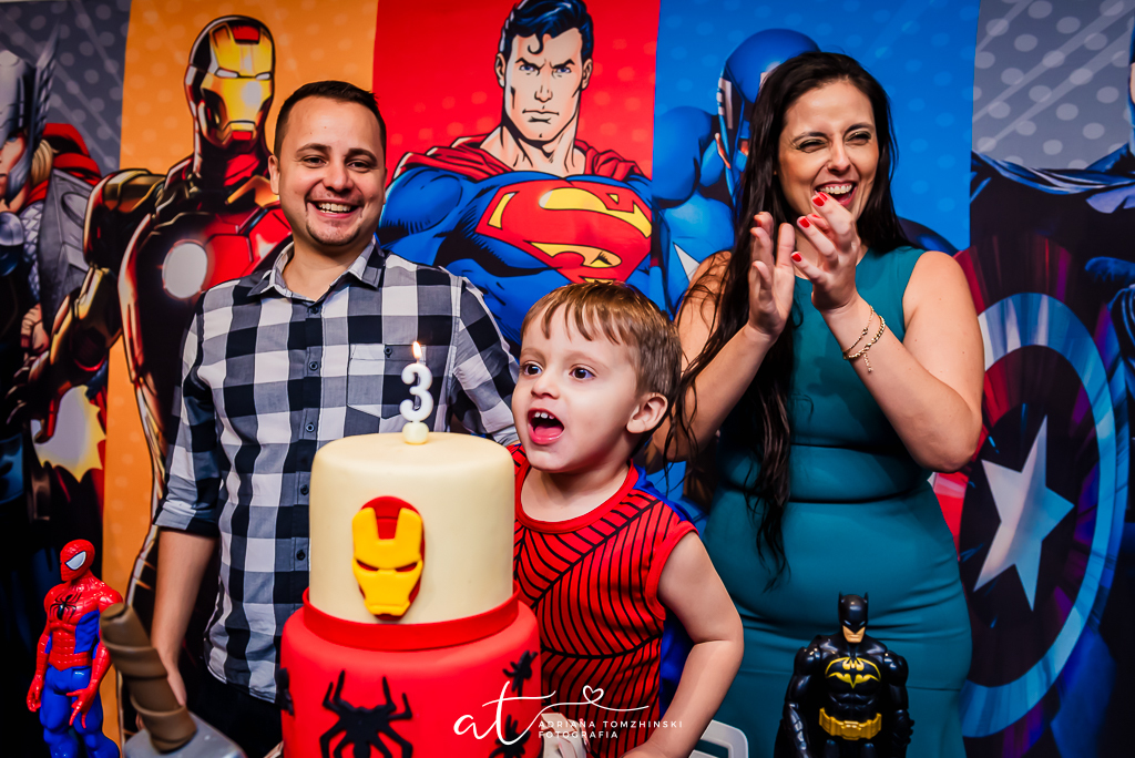 fotografia-festa-infantil-rj, fotografia-de-familia, adriana-tomzhinski-fotografia, foto-aniversario-infantil, fotografo-aniversario-infantil, casa-de-festas-imaginarte-copacabana, tema-super-herois