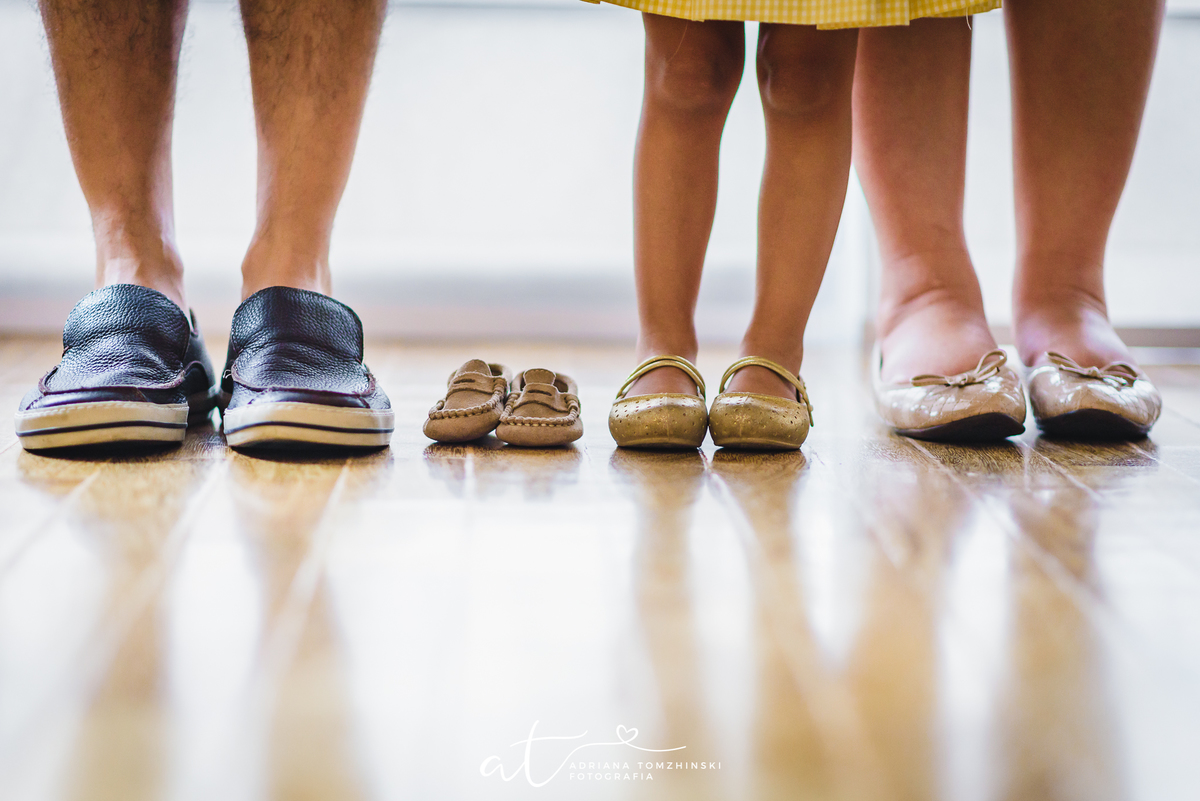 gestante, newborn, decoração, quarto bebê, grávida, azul amarelo cinza, ensaio de dia, ensaio indoor, ensaio em casa, baby
