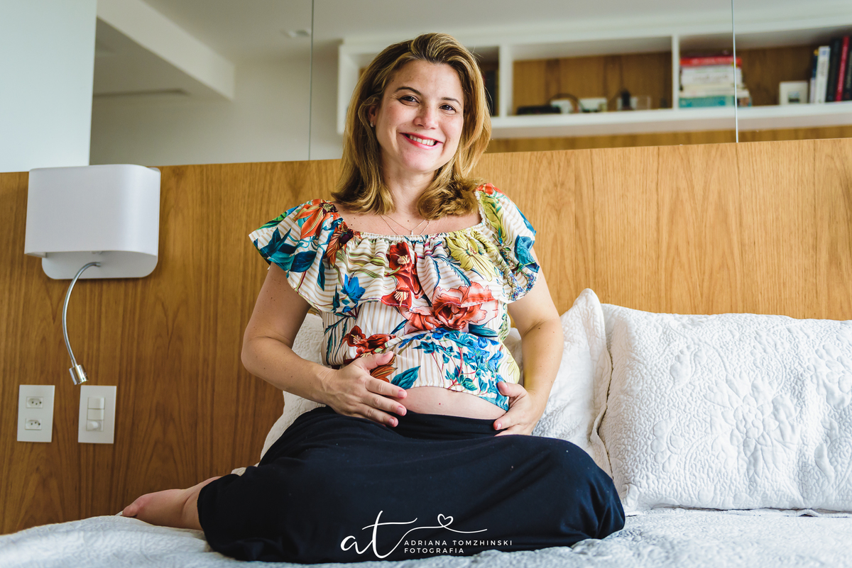 gestante, newborn, decoração, quarto bebê, grávida, azul amarelo cinza, ensaio de dia, ensaio indoor, ensaio em casa, baby