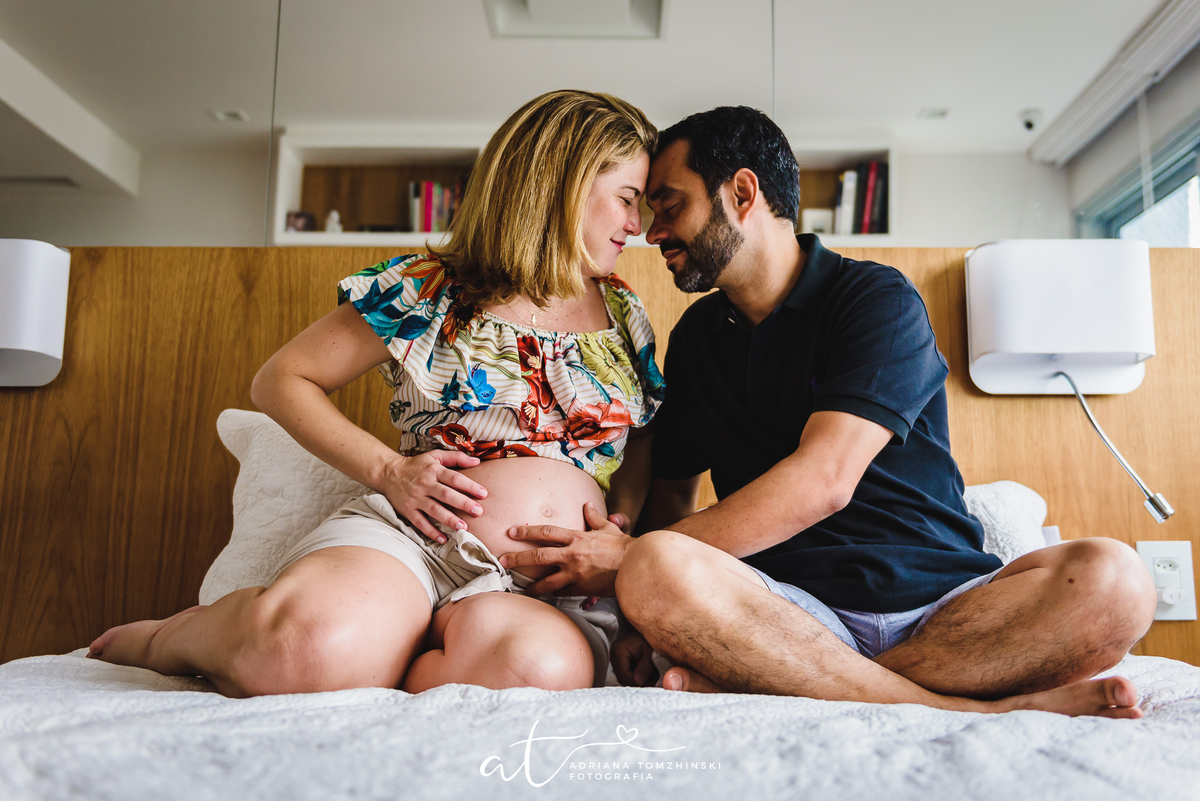 gestante, newborn, decoração, quarto bebê, grávida, azul amarelo cinza, ensaio de dia, ensaio indoor, ensaio em casa, baby