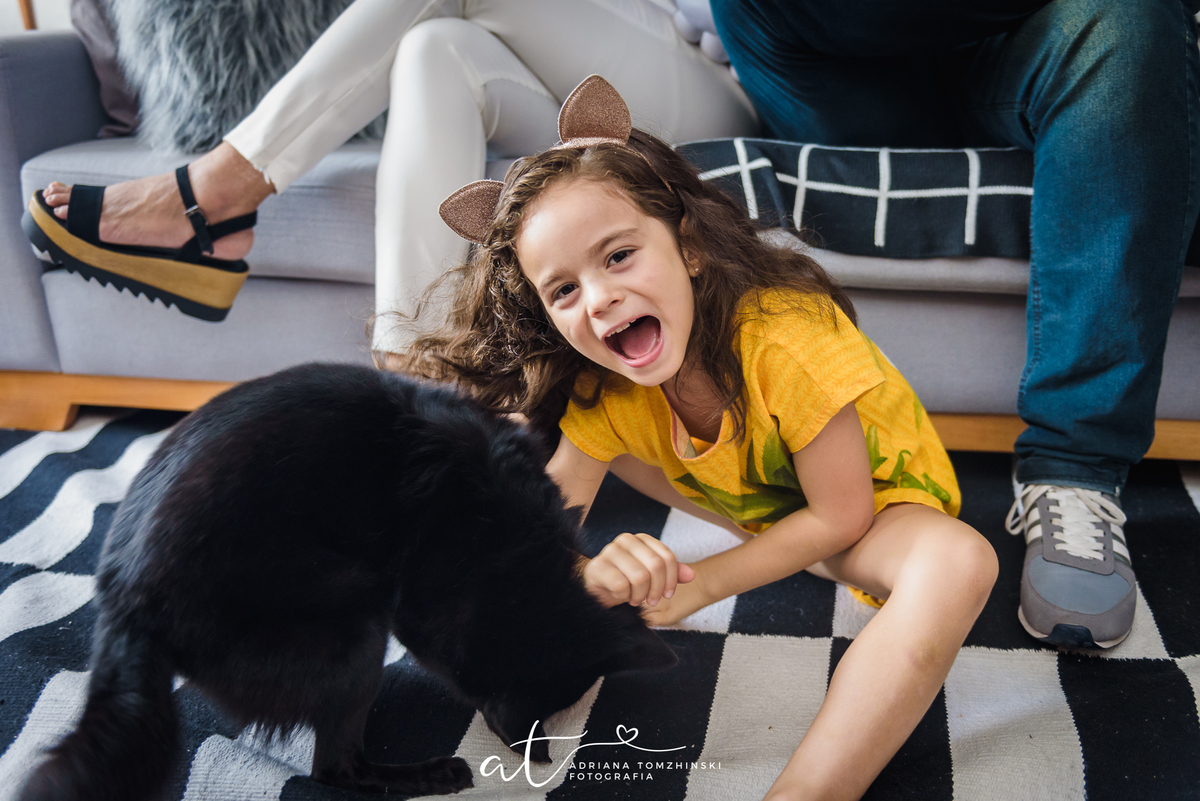 ensaio familia sandy bahia , alice , rafael , nina , laranjeiras , zona sul , RJ , decoracao de interiores , ensaio em casa , aconchego