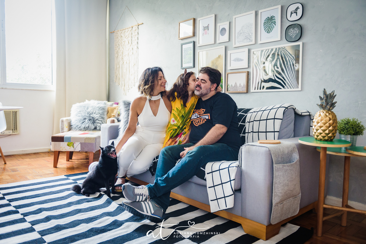 ensaio familia sandy bahia , alice , rafael , nina , laranjeiras , zona sul , RJ , decoracao de interiores , ensaio em casa , aconchego