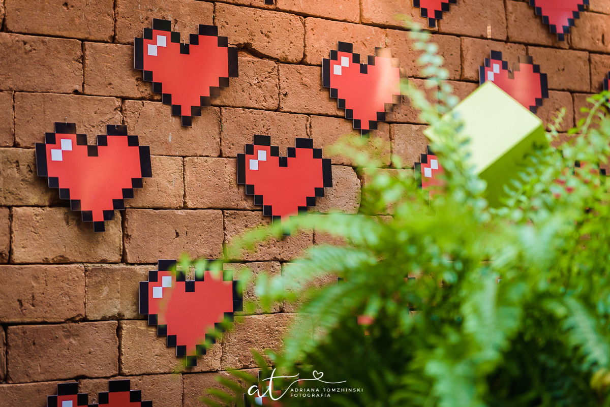 minecraft, verde, marrom, rosa, vermelho, minecraftparty, espaço pitanga pitangueira, zona sul, rj, festa de menina, doces modelados, suspiros, biscoitos modelados, game, bolo, cake, festeiras, adriana tomzhinski fotografia, memória afetiva