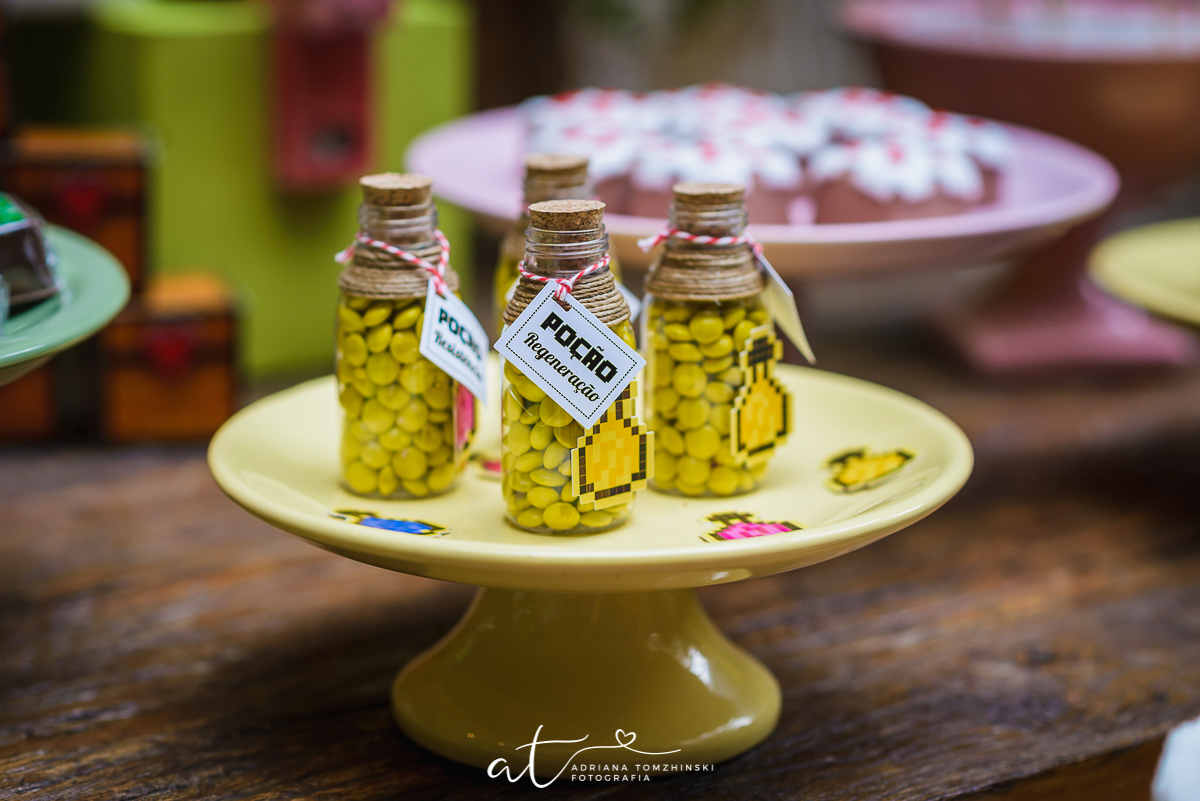 minecraft, verde, marrom, rosa, vermelho, minecraftparty, espaço pitanga pitangueira, zona sul, rj, festa de menina, doces modelados, suspiros, biscoitos modelados, game, bolo, cake, festeiras, adriana tomzhinski fotografia, memória afetiva