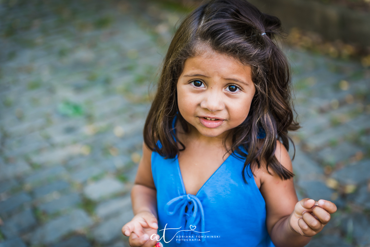 ensaio, itaipava, petropolis, quinta do lago, primos, cousins, gemeos, twins, ensaio de ferias, ensaio ar livre, ensaio luz do dia, jardim, criança feliz, crianças, ensaio familia, cavalos, lagos, casa na arvore