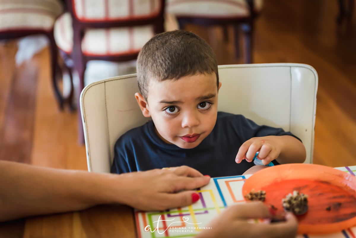 ensaio, itaipava, petropolis, quinta do lago, primos, cousins, gemeos, twins, ensaio de ferias, ensaio ar livre, ensaio luz do dia, jardim, criança feliz, crianças, ensaio familia, cavalos, lagos, casa na arvore