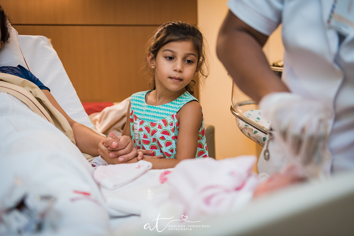 parto-natural-normal-labor-41-semanas-menina-perinatal-laranjeiras-zona-sul-rj-adriana-tomzhinski-fotografia