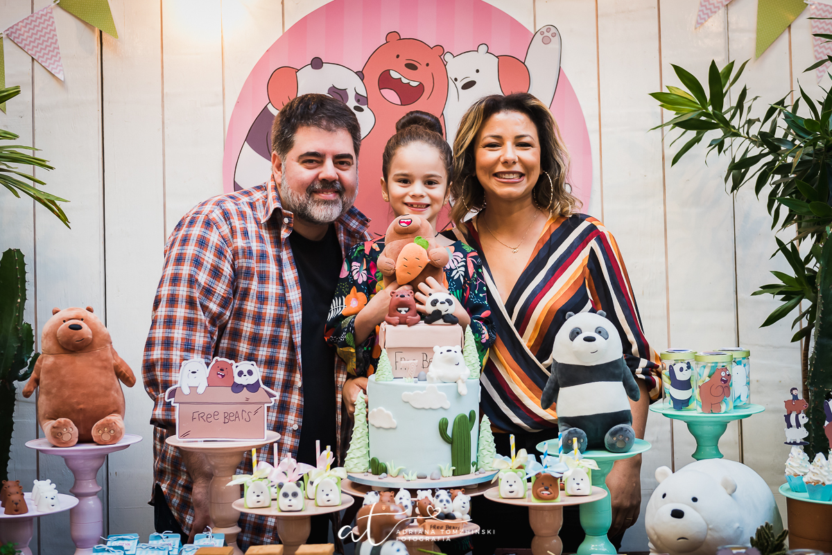 tema ursos sem curso, we bare bears, cartoon network, tons pasteis, espaco pitanga pitangueira, botafogo, zona sul rj, menina, criança, fotografo fotografia festa infantil rj, adriana tomzhinski fotografia, aniversario infantil, sandy bahia vendinhas