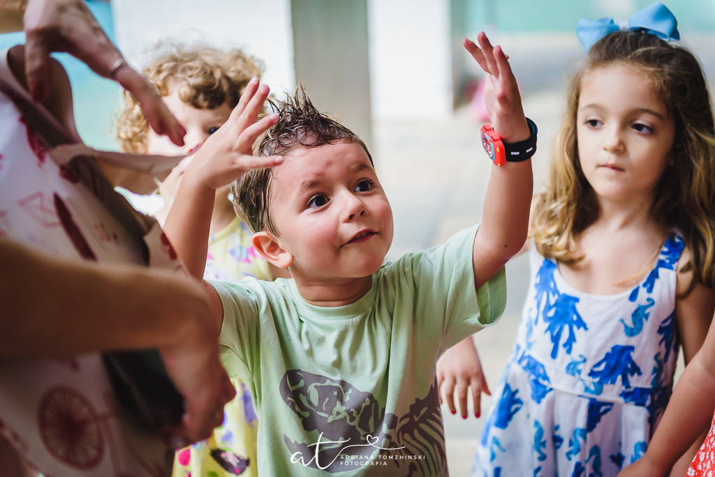fotografia-festa-infantil-rj, tema-jurassic-world, dinossauros, festa-no-play, jardim-botanico, fotografia-de-familia, adriana-tomzhinski-fotografia, foto-aniversario-infantil, fotografo-aniversario-infantil