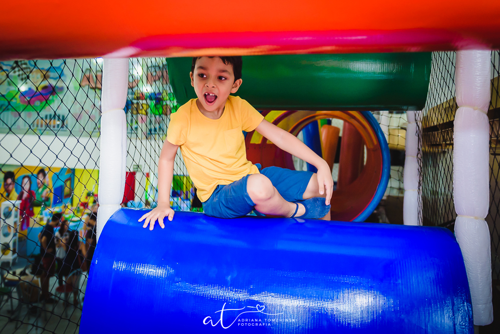 fotografia-festa-infantil-rj, tema-detetives-do-predio-azul, DPA, estacao-faz-de-conta-1, penha, fotografia-de-familia, adriana-tomzhinski-fotografia, foto-aniversario-infantil, fotografo-aniversario-infantil