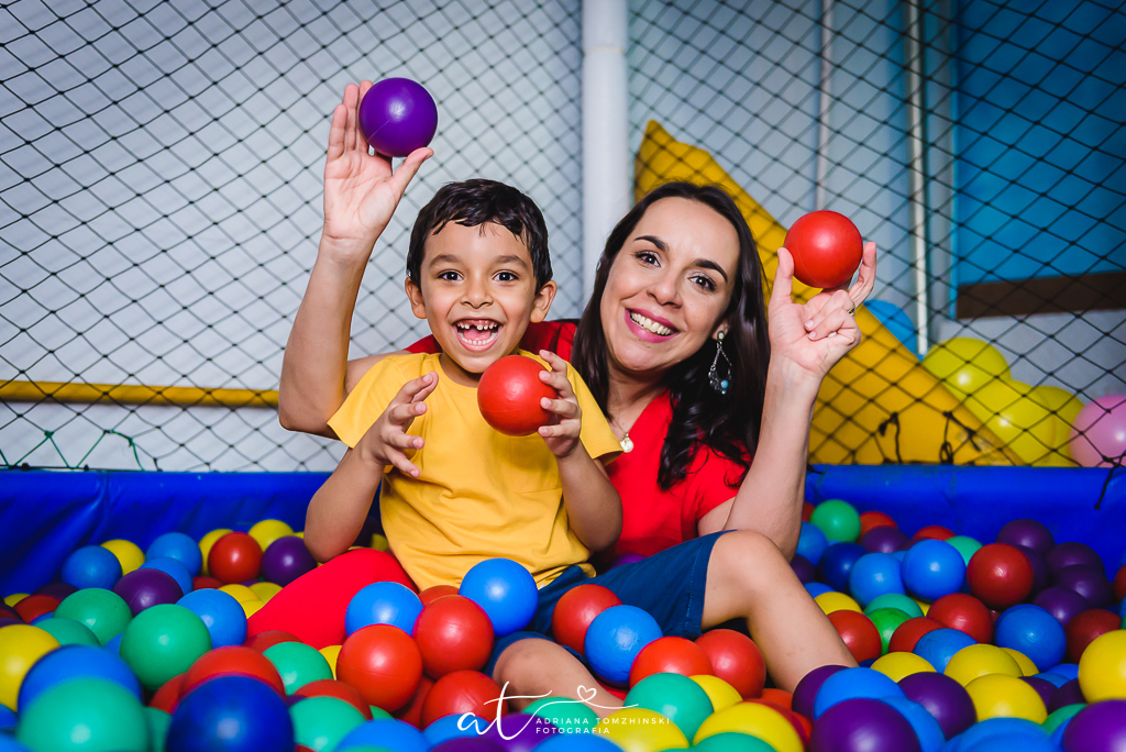fotografia-festa-infantil-rj, tema-detetives-do-predio-azul, DPA, estacao-faz-de-conta-1, penha, fotografia-de-familia, adriana-tomzhinski-fotografia, foto-aniversario-infantil, fotografo-aniversario-infantil