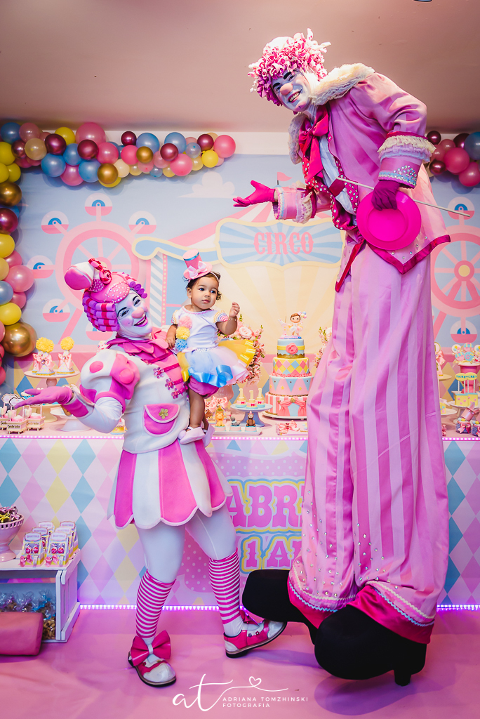 fotografia-festa-infantil-rj, tema-circo-rosa, casa-de-festas-imaginarte, copacabana, fotografia-de-familia, adriana-tomzhinski-fotografia, foto-aniversario-infantil, fotografo-aniversario-infantil