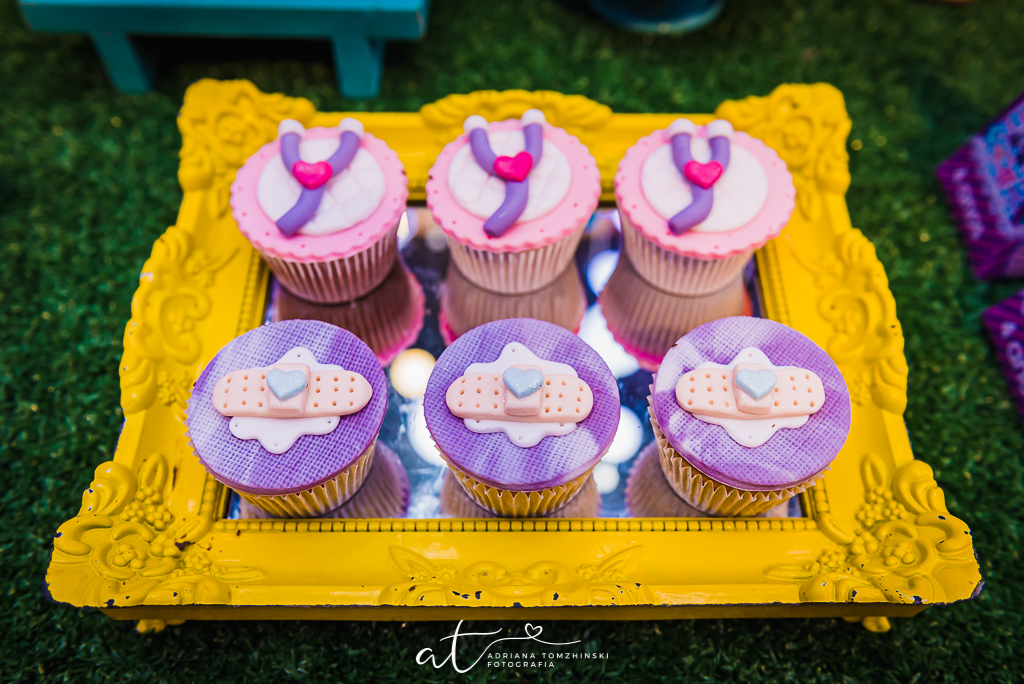 fotografia-festa-infantil-rj, tema-doutora-brinquedos, disney-jr, casa-de-festas-espoleta, barao-de-lucena, botafogo, fotografia-de-familia, adriana-tomzhinski-fotografia, foto-aniversario-infantil, fotografo-aniversario-infantil