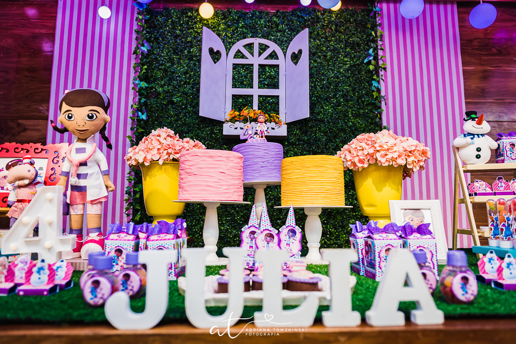 fotografia-festa-infantil-rj, tema-doutora-brinquedos, disney-jr, casa-de-festas-espoleta, barao-de-lucena, botafogo, fotografia-de-familia, adriana-tomzhinski-fotografia, foto-aniversario-infantil, fotografo-aniversario-infantil