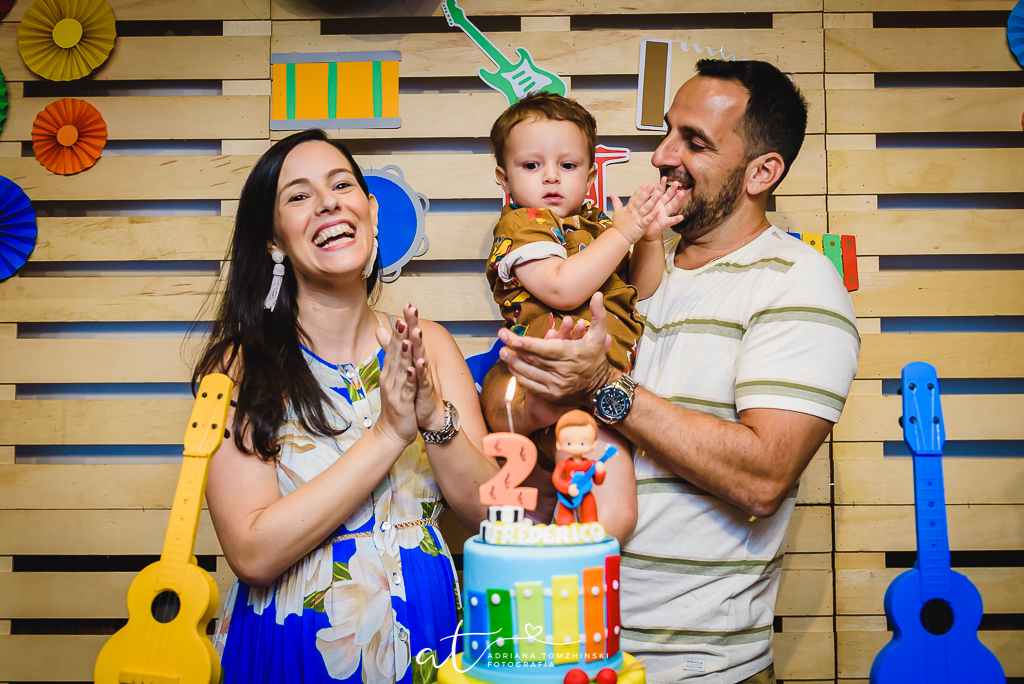 fotografia-festa-infantil-rj, tema-instrumentos-musicais, casa-de-festas-imaginarte, copacabana, fotografia-de-familia, adriana-tomzhinski-fotografia, foto-aniversario-infantil, fotografo-aniversario-infantil