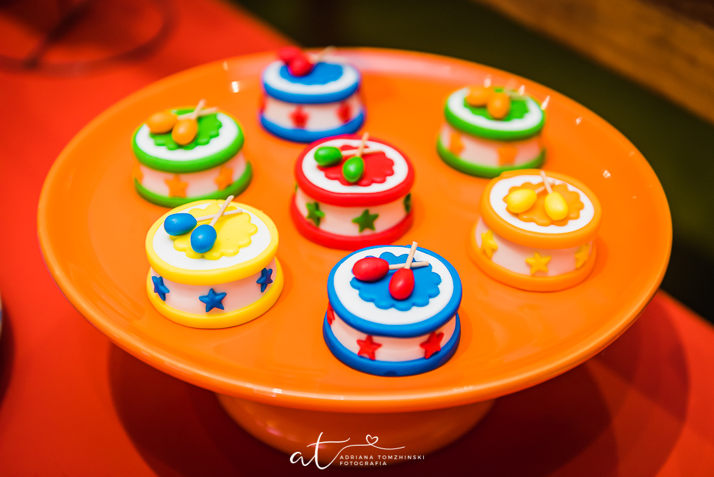 fotografia-festa-infantil-rj, tema-instrumentos-musicais, casa-de-festas-imaginarte, copacabana, fotografia-de-familia, adriana-tomzhinski-fotografia, foto-aniversario-infantil, fotografo-aniversario-infantil