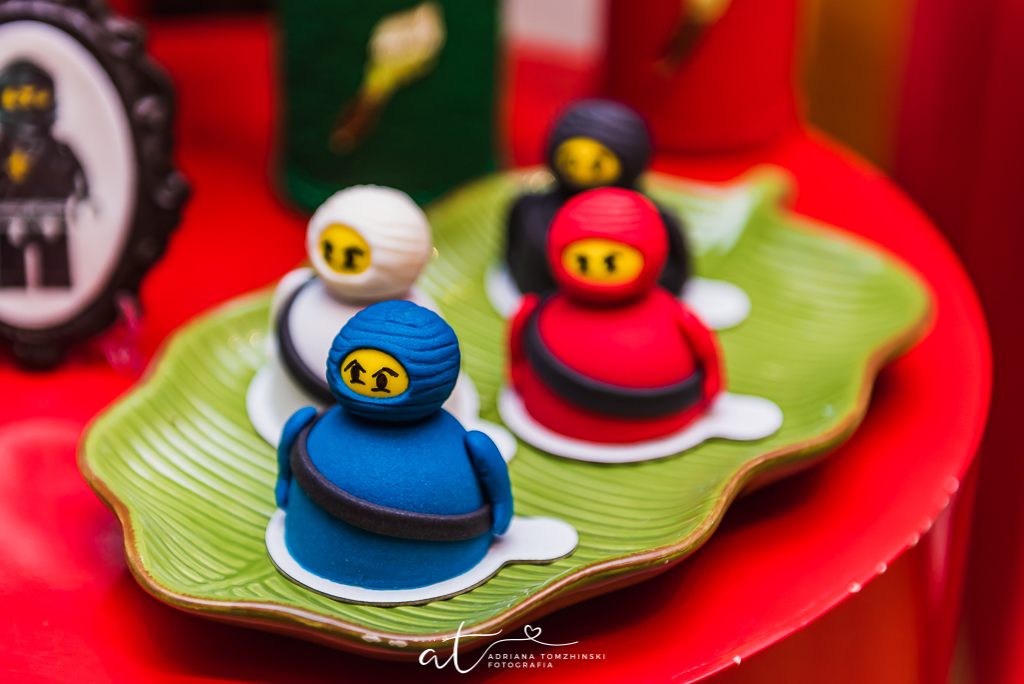 fotografia-festa-infantil-rj, tema-lego-ninjago, fotografia-de-familia, adriana-tomzhinski-fotografia, foto-aniversario-infantil, fotografo-aniversario-infantil, casa-de-festas-arte-e-kids, jacarepagua