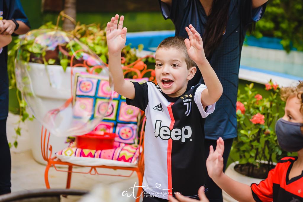 fotografia-festa-infantil-rj, tema-futebol, fotografia-de-familia, adriana-tomzhinski-fotografia, foto-aniversario-infantil, fotografo-aniversario-infantil, casa-de-festas-quintal-aventura, botafogo